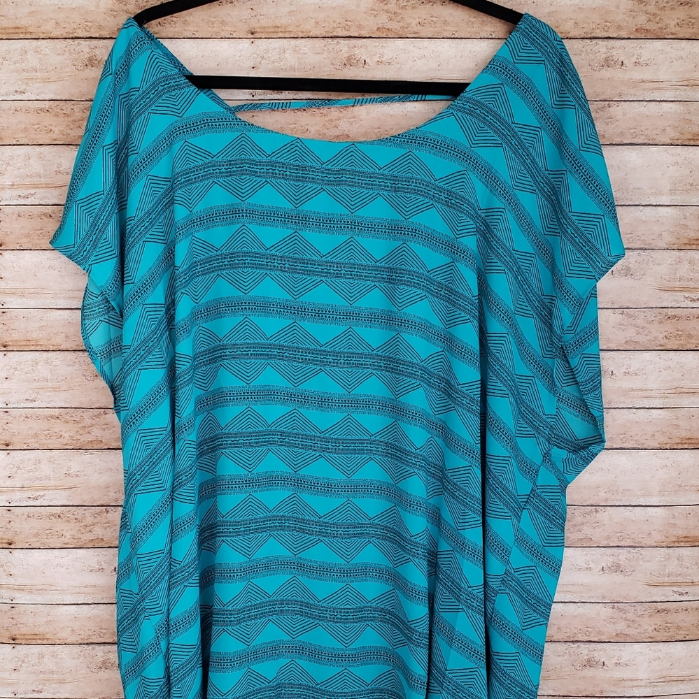 Torrid Teal georgette w/ strings & Dolman sleeve